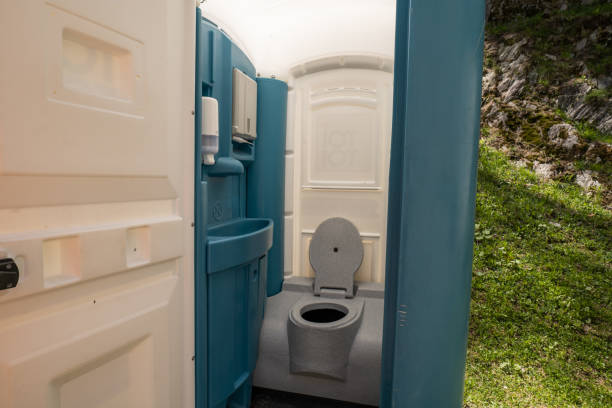 Best Emergency porta potty rental  in Los Luceros, NM